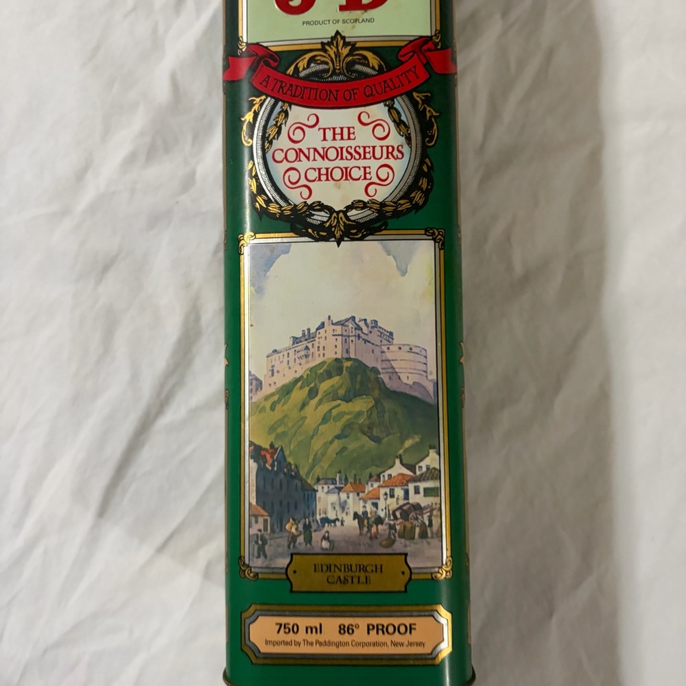 J&B scotch tin - Picture 2 of 5